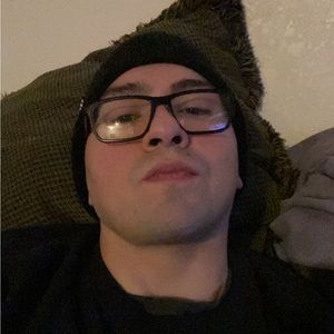 Meet your Posher, Luis